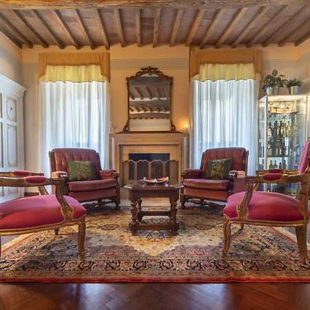 Borgo Agli Scudi Suite&Breakfast Campiglia Marittima Exterior foto