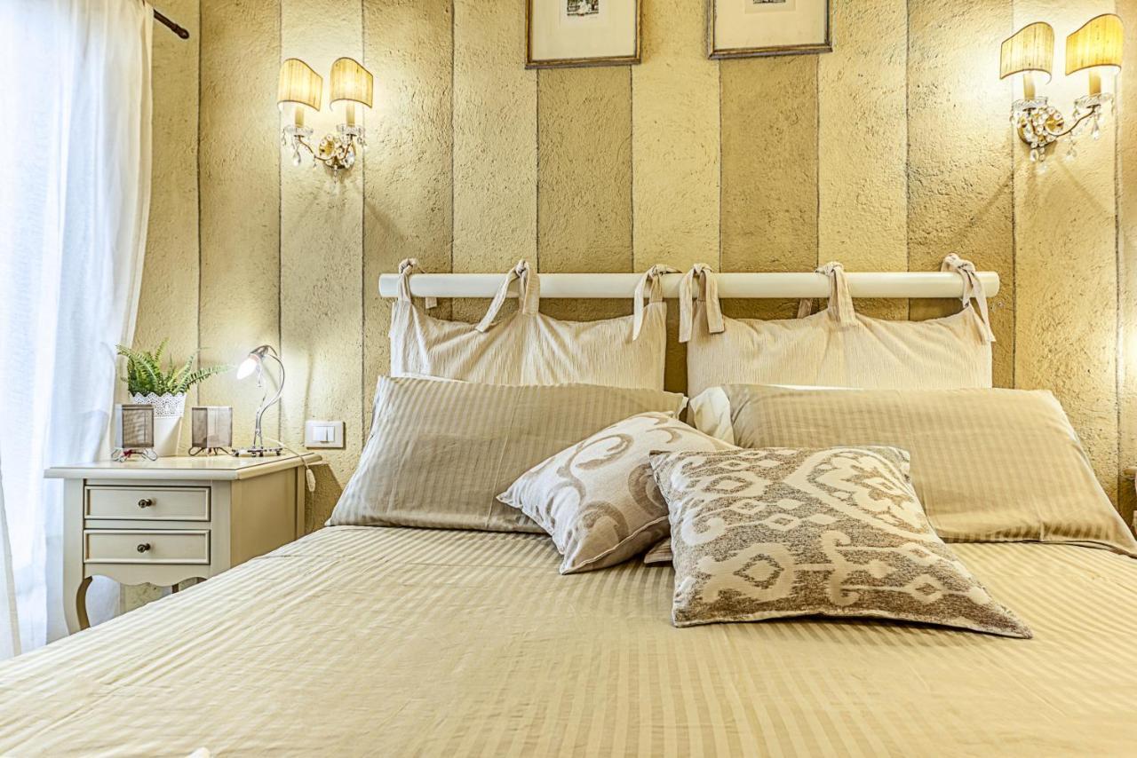Borgo Agli Scudi Suite&Breakfast Campiglia Marittima Exterior foto